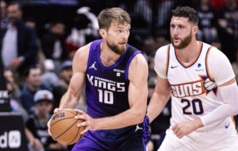 开云-杜兰特在RNG比赛中重要助攻，刷新纪录引发热议！